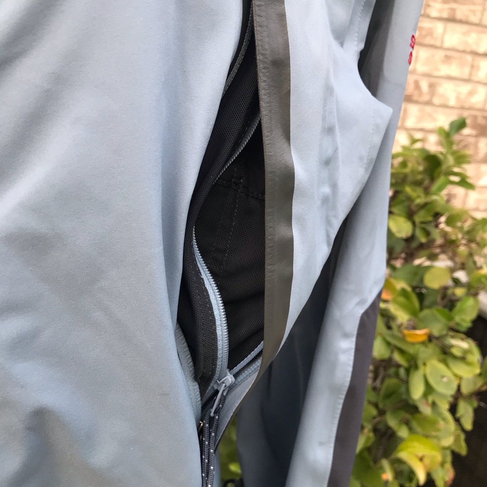Women's North Face Summit Series Gore-Tex Jacket - Picture 6 of 16